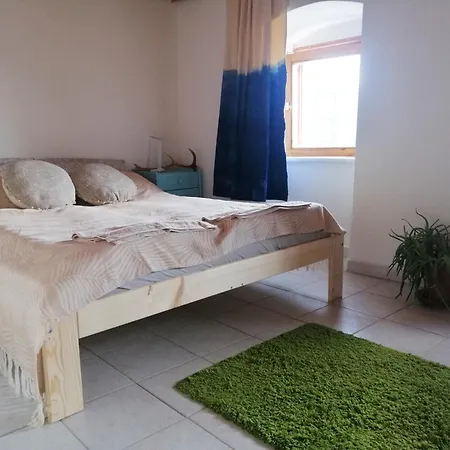 Koeveshegy بيت للعطل *